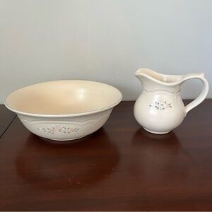 Pfaltzgraff Veggie Bowl #110 & Creamer #024 “Remembrance” Retired Pattern - Desc